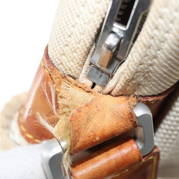 Authentic LOUIS VUITTON Damier Geant LV Cup Weatherly Bag White M80637 LV - Picture 2 of 16